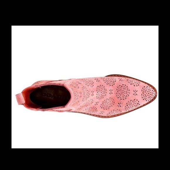 COACH - BOWERY CHELSEA BOOTS - Picture 5 of 9